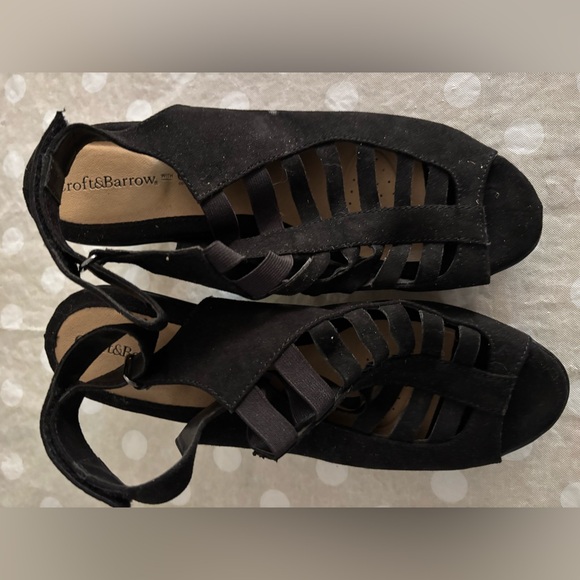 Croft & Barrow Black Strappy Heels - Picture 2 of 10